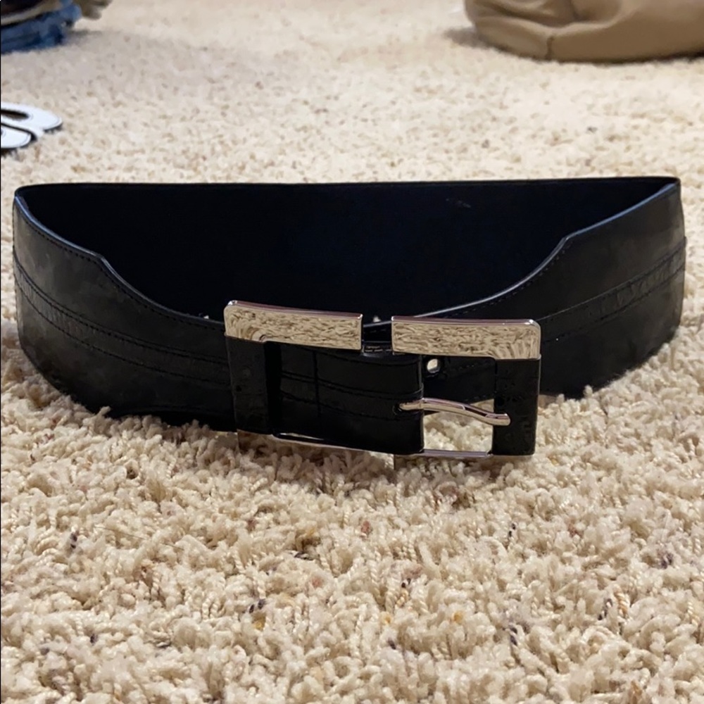 White House Black Market Belt